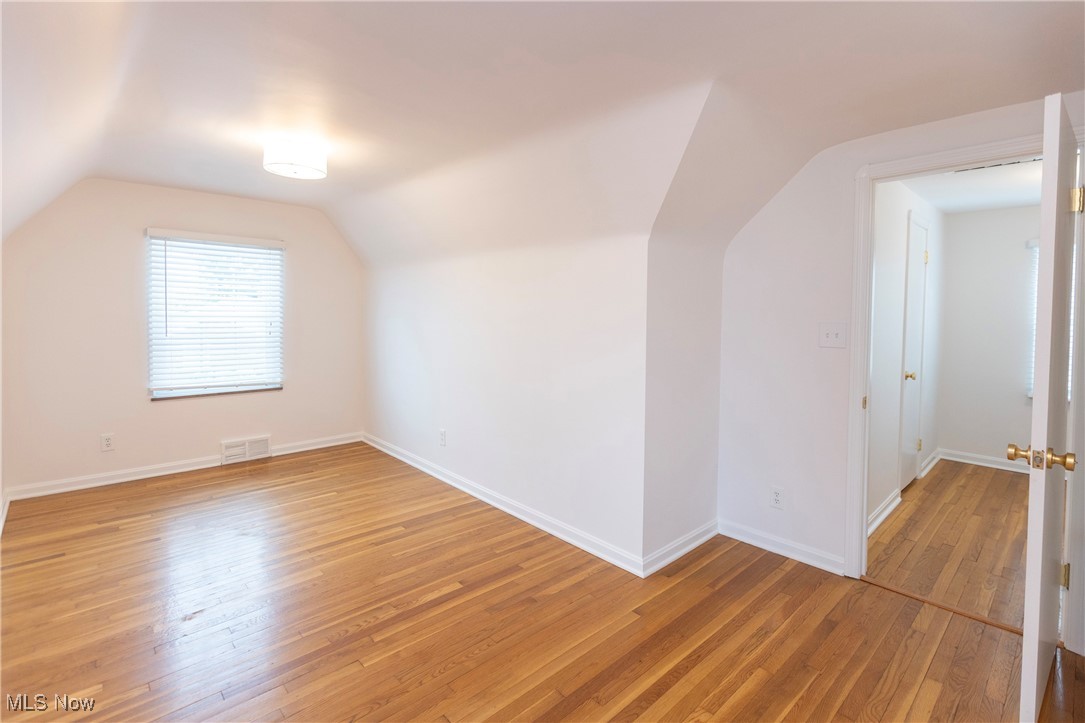 8115 Spring Garden Road Cleveland, OH 44129 - Photo 27 of 44