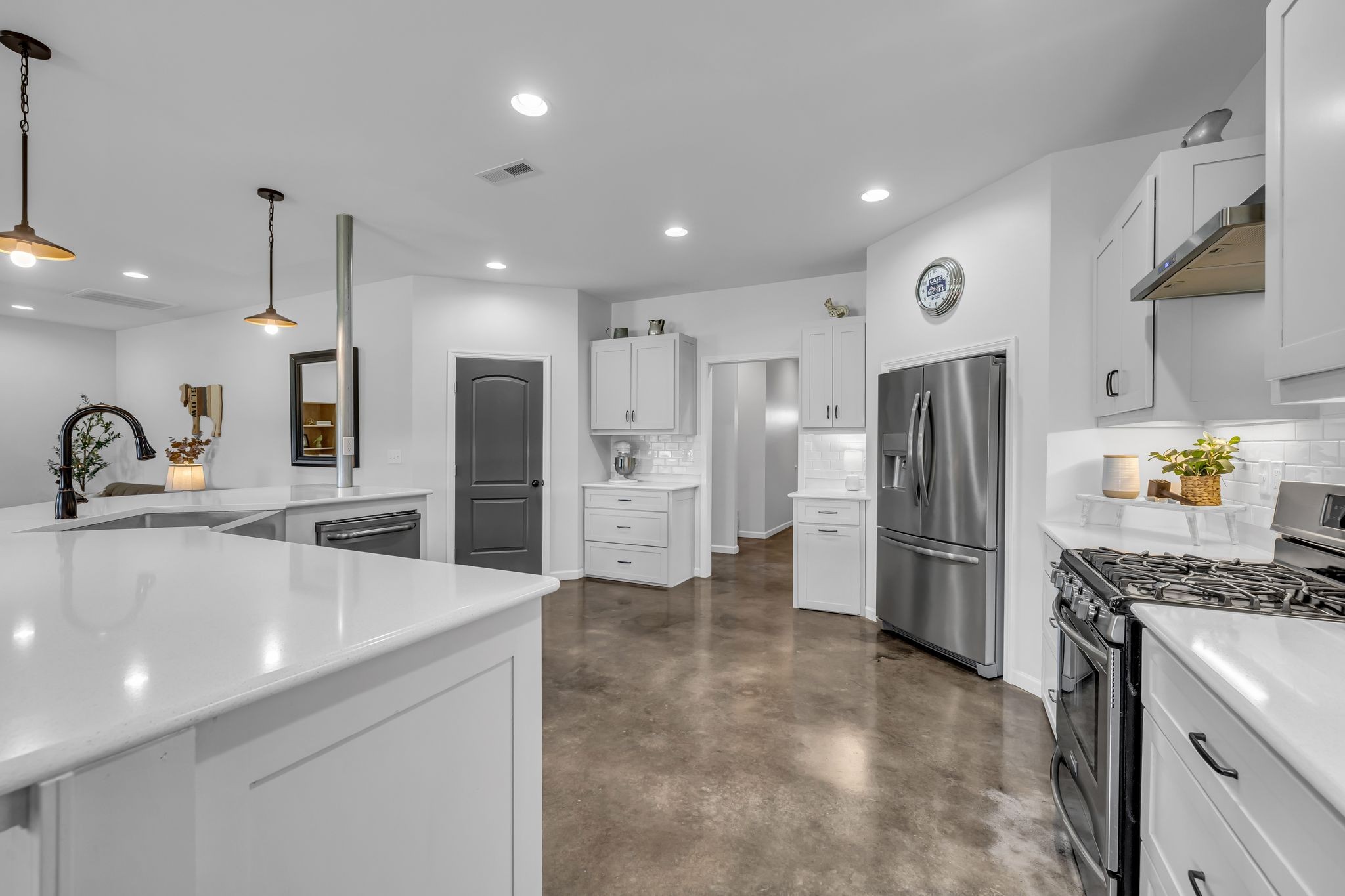 4830 Moses Road Columbia, TN 38401 - Photo 8 of 38