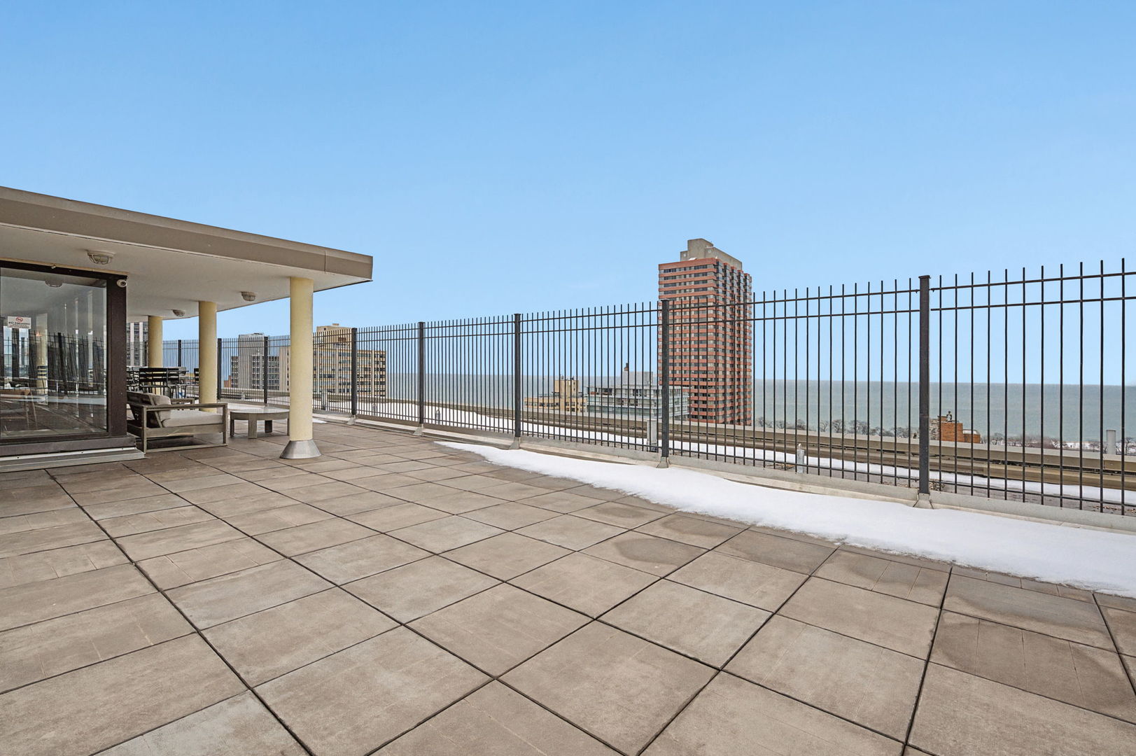 2930 North Sheridan Road, Unit 903 Chicago, IL 60657 - Photo 11 of 16