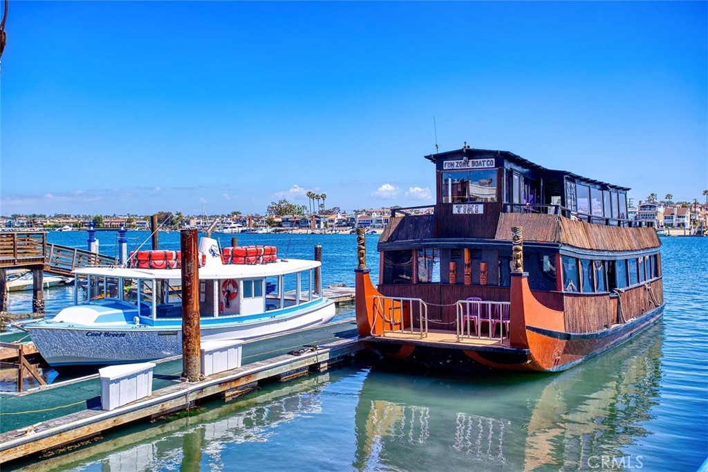 415 Edgewater Place Newport Beach, CA 92661 - Photo 16 of 16