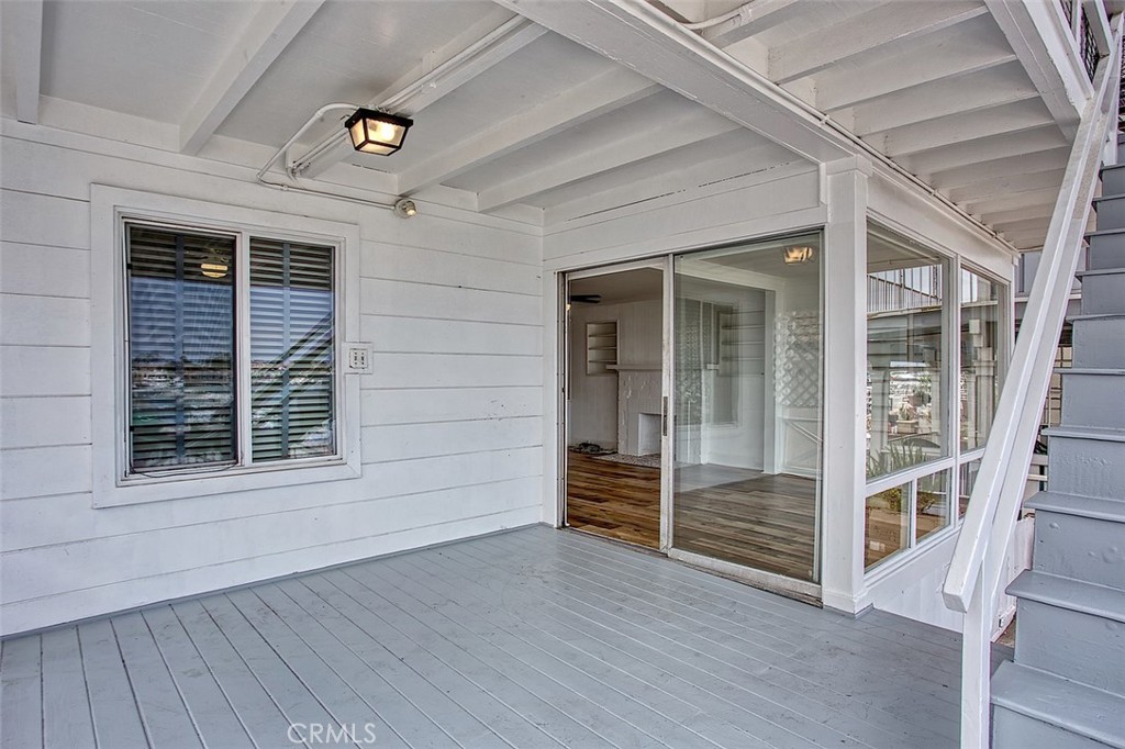 415 Edgewater Place Newport Beach, CA 92661 - Photo 6 of 16 Front Deck