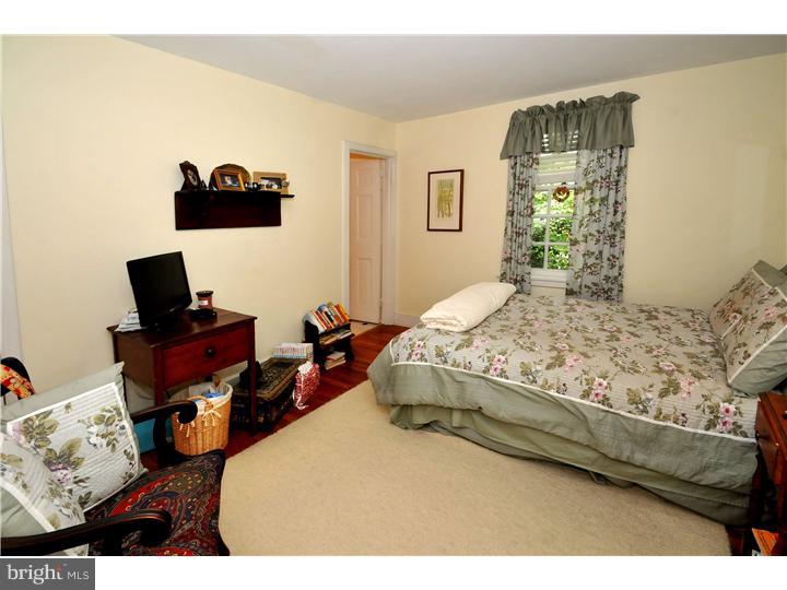 750 Winding Road Jenkintown, PA 19046 - Photo 17 of 23 Gallery Image 17