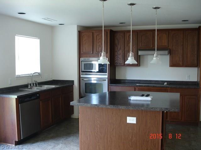726 Bitting Hall Circle Rural Hall, NC 27045 - Photo 2 of 12 Gallery Image 2