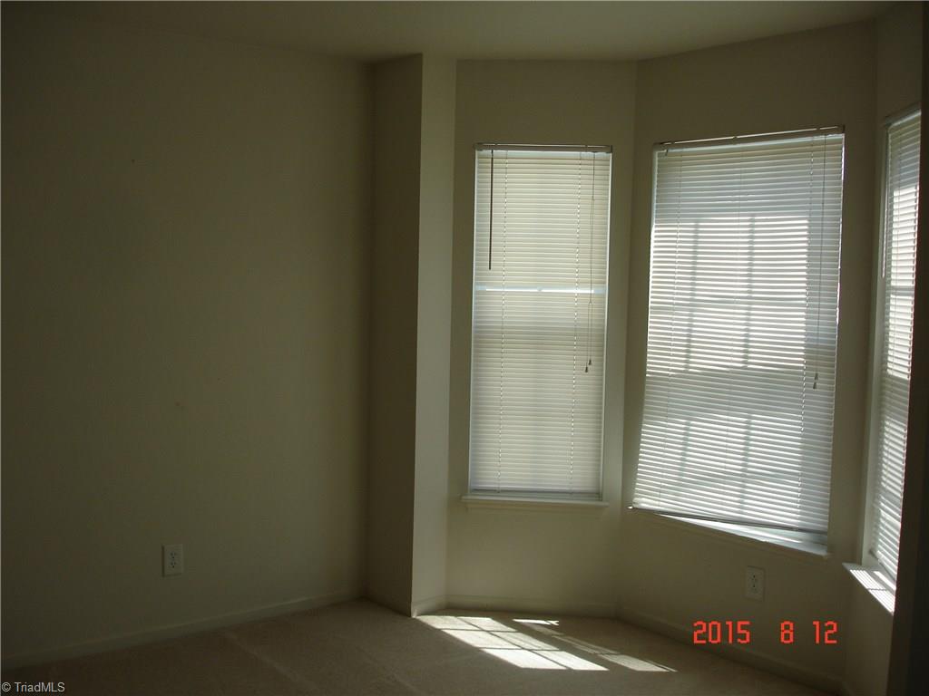 726 Bitting Hall Circle Rural Hall, NC 27045 - Photo 4 of 12 Gallery Image 4
