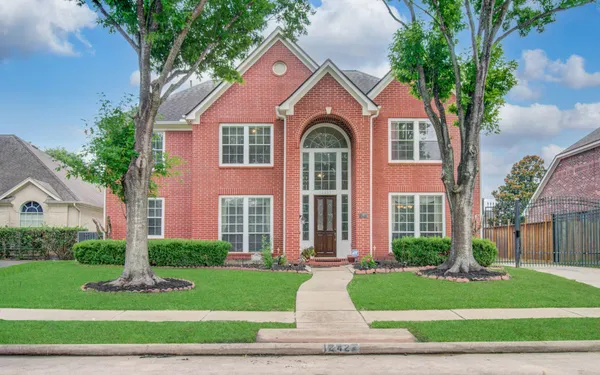 $599,000 | 12427 Shadycrest Drive, Houston, TX 77082