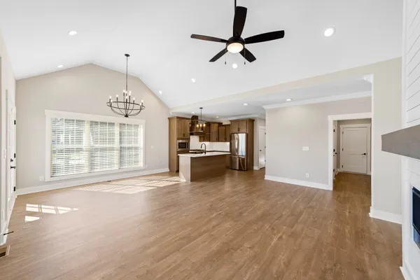 $2,695 | 1069 Veridian Drive, Unit B, Clarksville, TN 37043