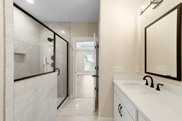 $2,695 | 1069 Veridian Drive, Unit B, Clarksville, TN 37043