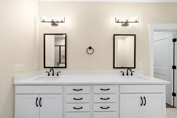 $2,695 | 1069 Veridian Drive, Unit B, Clarksville, TN 37043