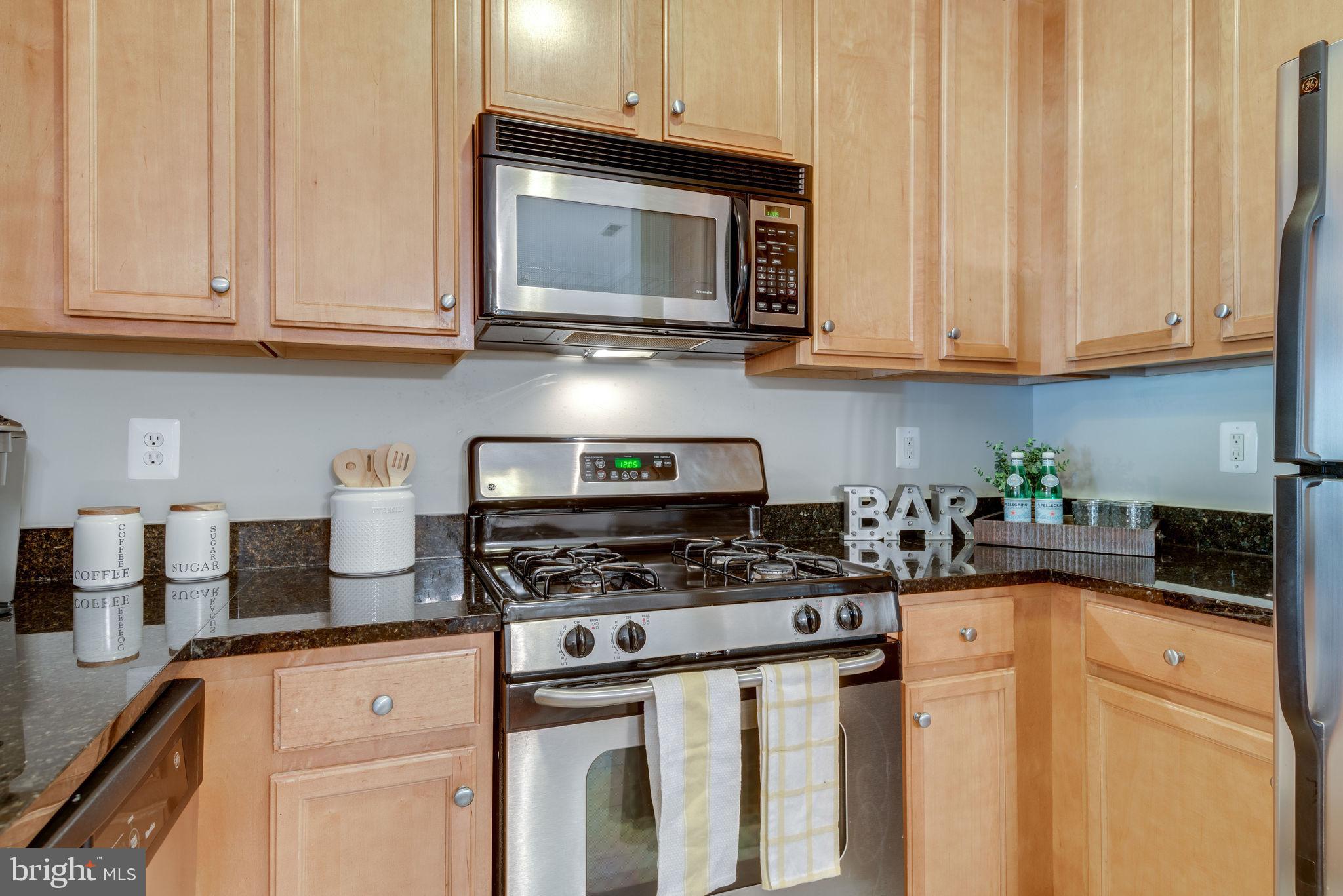 1516 North Point Drive, Unit 304 Reston, VA 20194 - Photo 11 of 22 Stainless Appliances