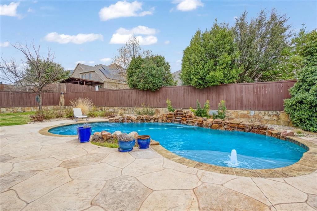 660 Lockton Lane Prosper, TX 75078 - Photo 11 of 39