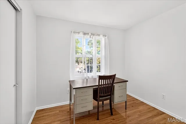 $2,350 | 354 Burncoate Drive, Oakville, MO 63129