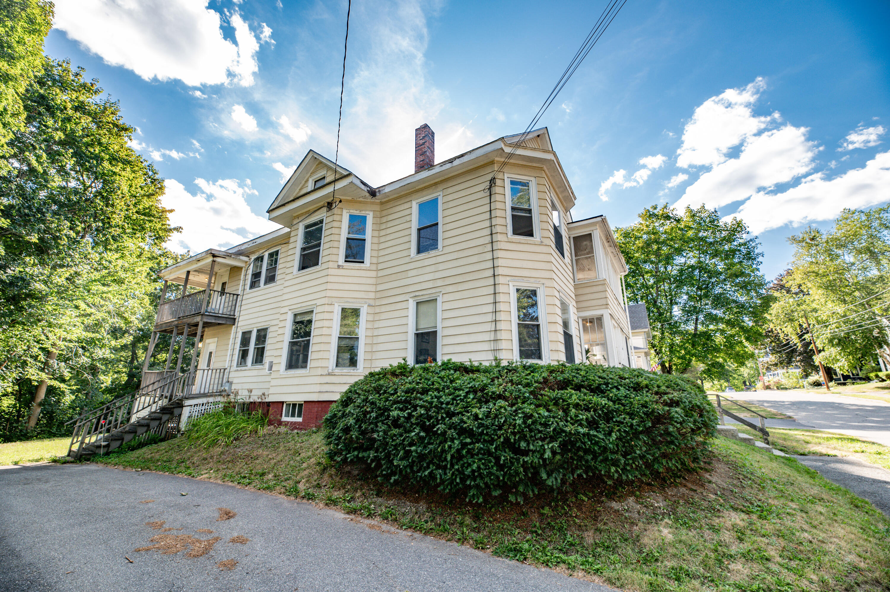 40 Winter Street Waterville, ME 04901 - Photo 4 of 26 Exterior2