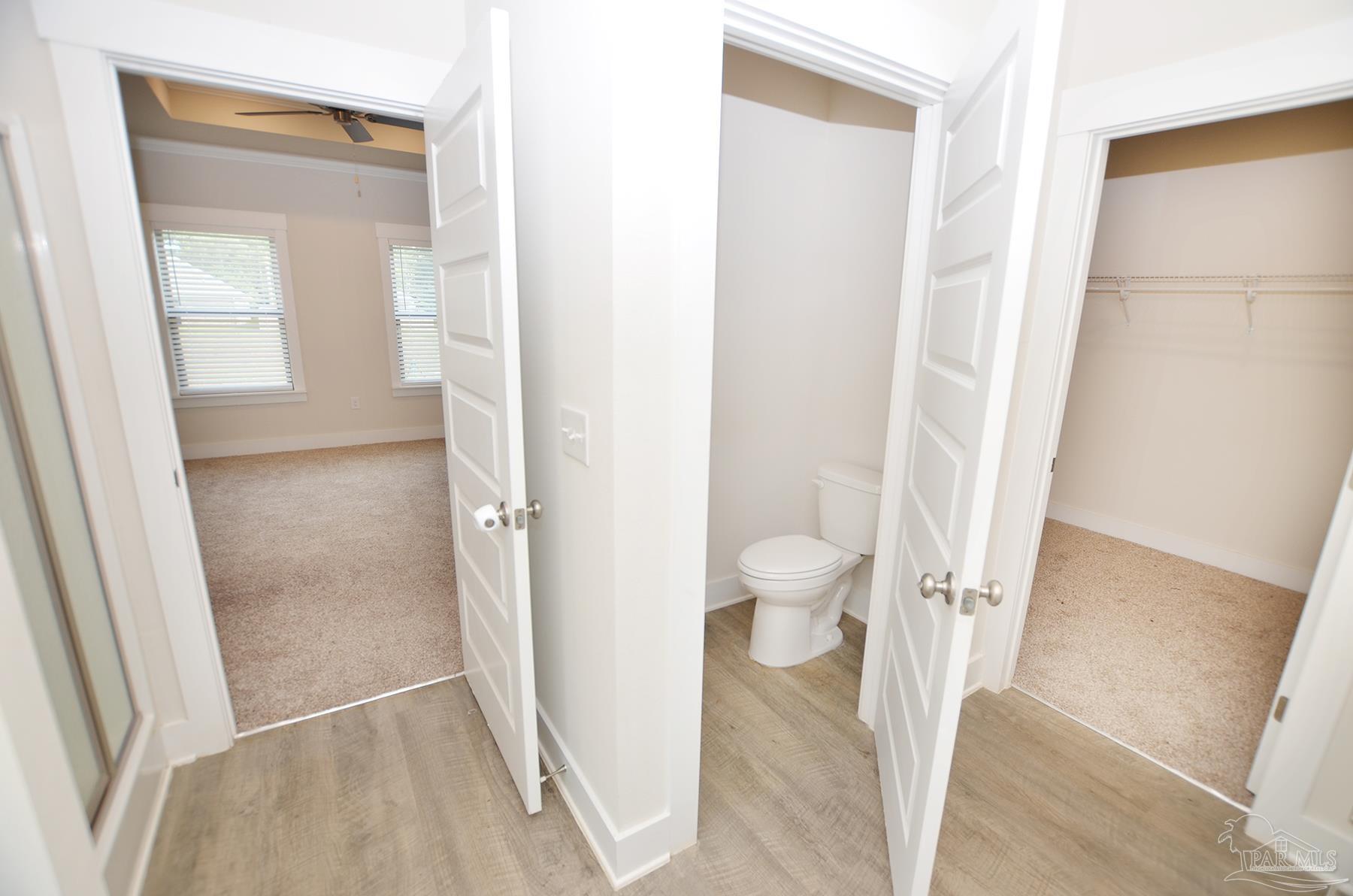 7420 Stagecoach Road Pensacola, FL 32526 - Photo 18 of 27 water closet / walk in closet