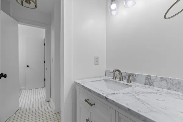 $2,975 | 1211 Meadow Park Lane, Unit B, Mount Pleasant, SC 29464