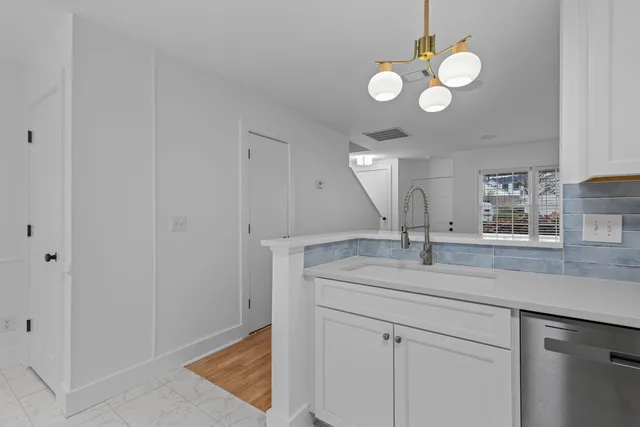 $3,050 | 1211 Meadow Park Lane, Unit B, Mount Pleasant, SC 29464