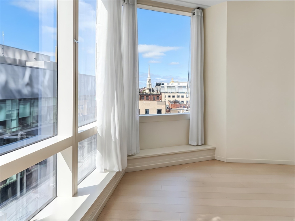 1 Franklin Street, Unit 1412 Boston, MA 02110 - Photo 2 of 30