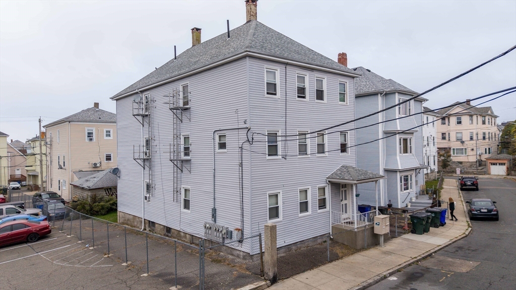 83 Jencks Street Fall River, MA 02723 - Photo 1 of 38 Gallery Image 1