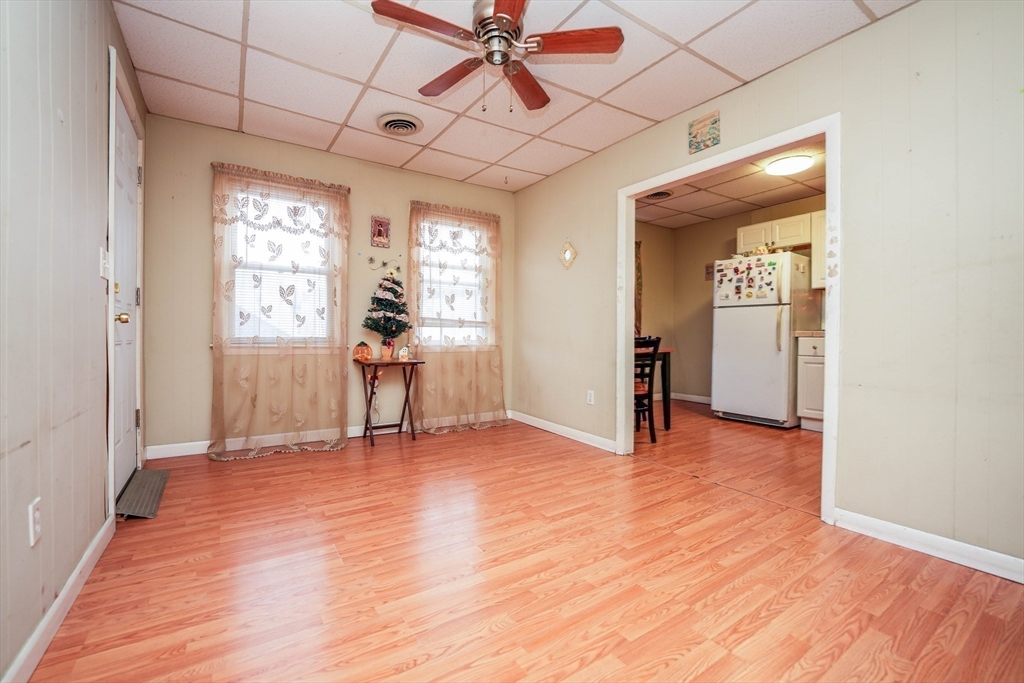 83 Jencks Street Fall River, MA 02723 - Photo 7 of 38 Gallery Image 7