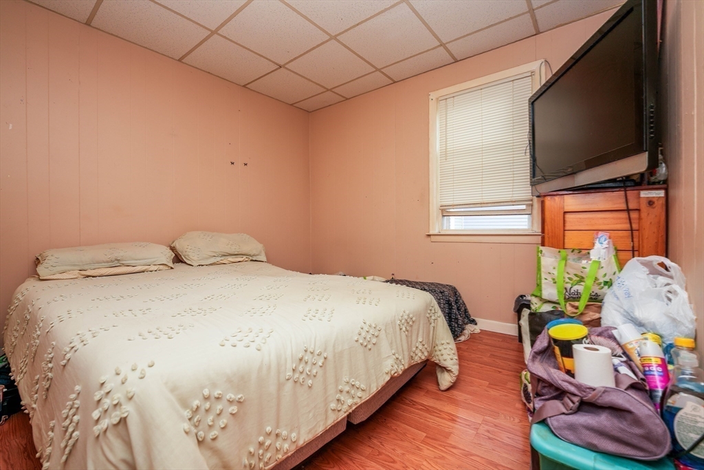 83 Jencks Street Fall River, MA 02723 - Photo 8 of 38 Gallery Image 8