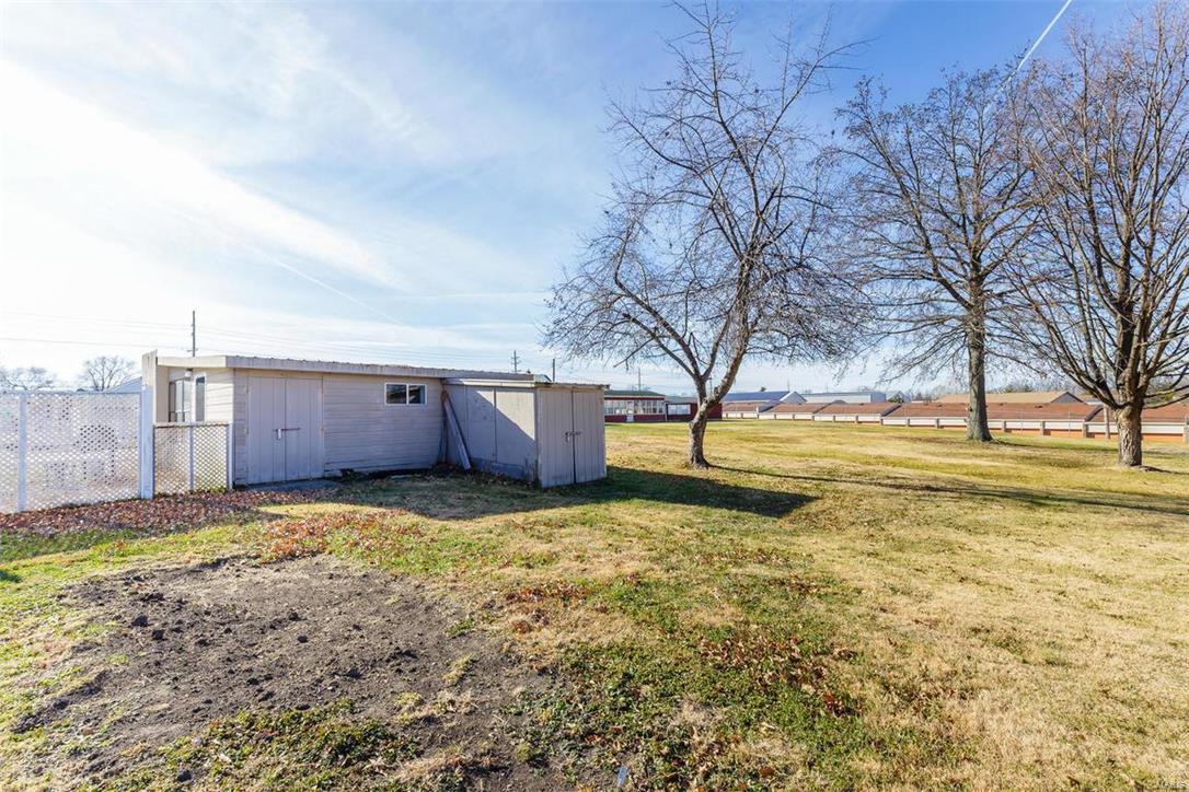 15 North Service Road St. Peters, MO 63376 - Photo 16 of 23 Gallery Image 16