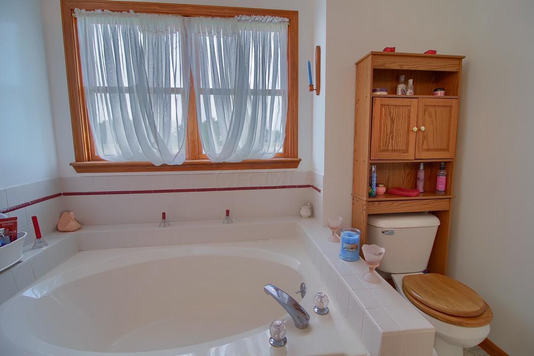 7990 Benner Road Johnstown, OH 43031 - Photo 19 of 34 Gallery Image 19