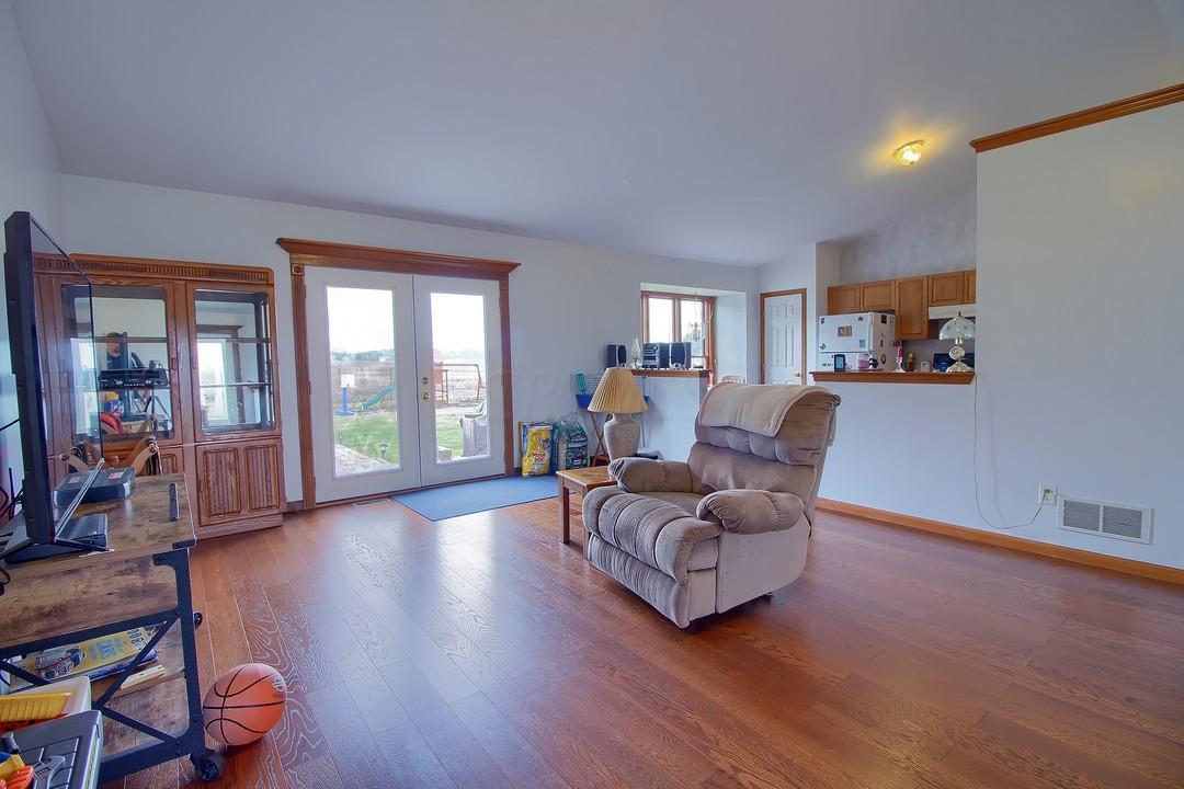 7990 Benner Road Johnstown, OH 43031 - Photo 4 of 34 Gallery Image 4