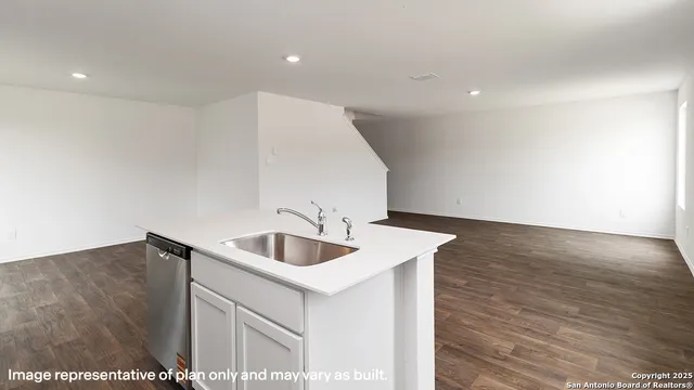 $252,795 | 1625 North Olive Street, San Antonio, TX 78208