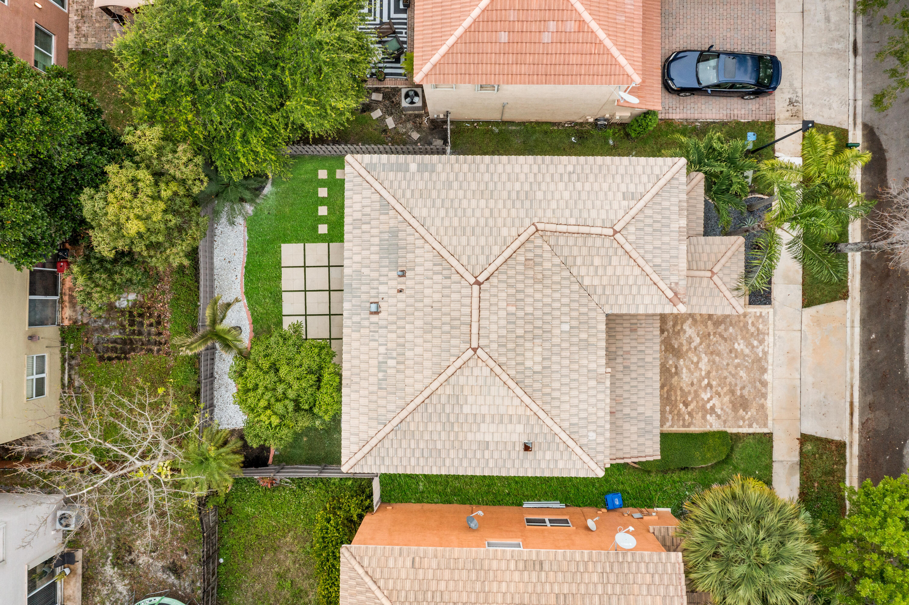 5233 Southwest 155th Way Miramar, FL 33027 - Photo 18 of 63 an aerial view of a house with a yard and garden