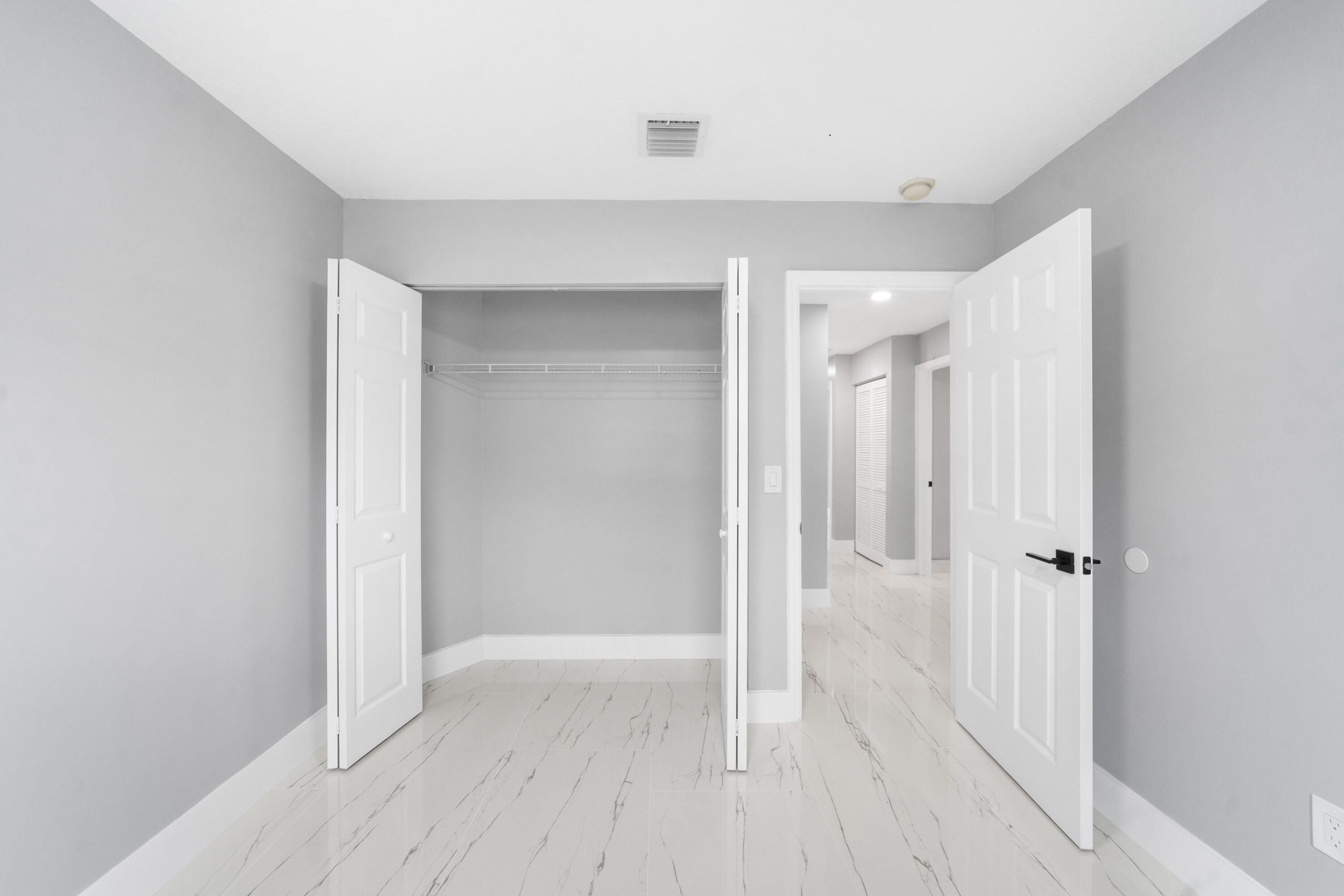 5233 Southwest 155th Way Miramar, FL 33027 - Photo 23 of 63 a view of a hallway