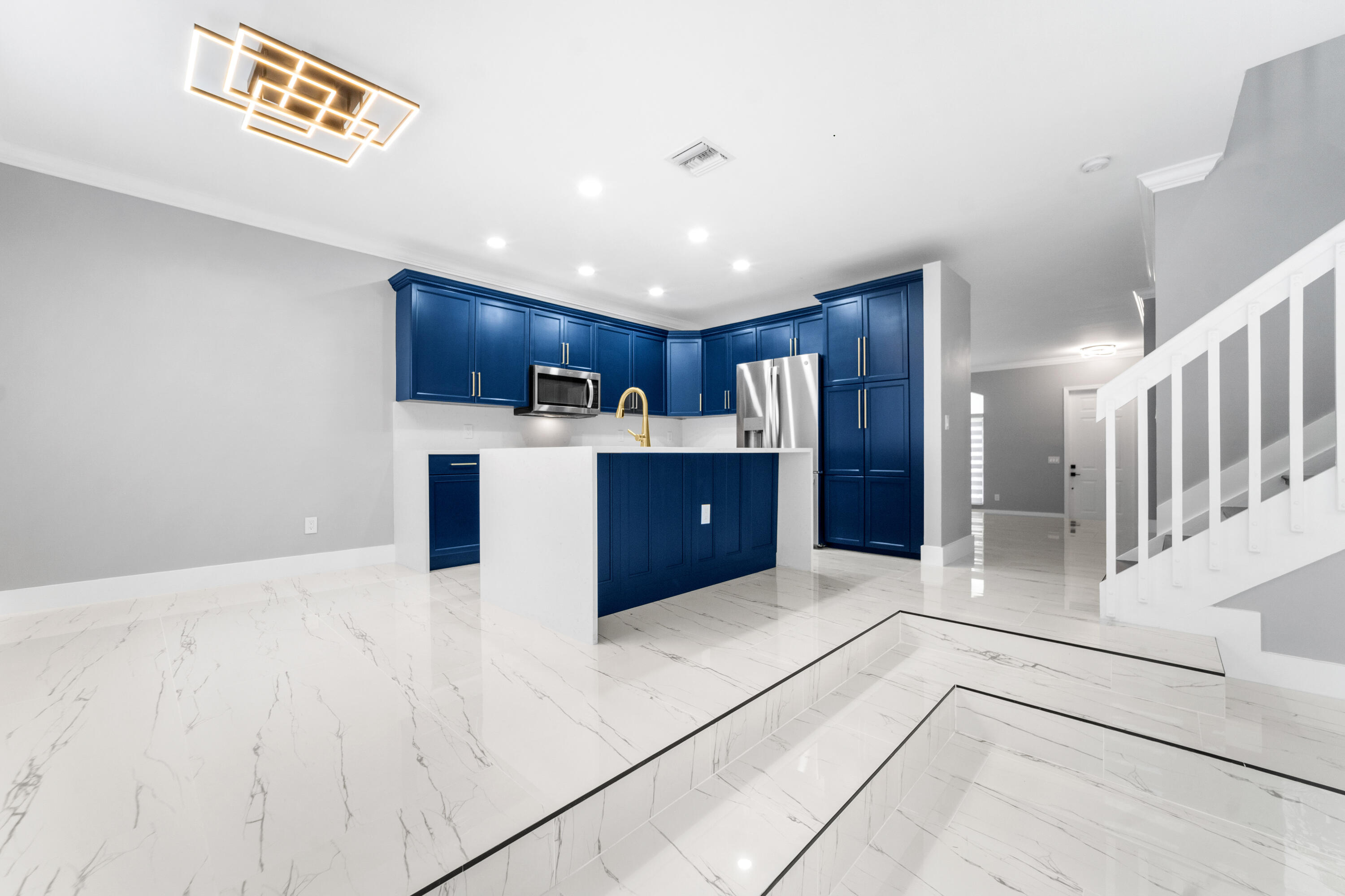 5233 Southwest 155th Way Miramar, FL 33027 - Photo 35 of 63 A7_09916