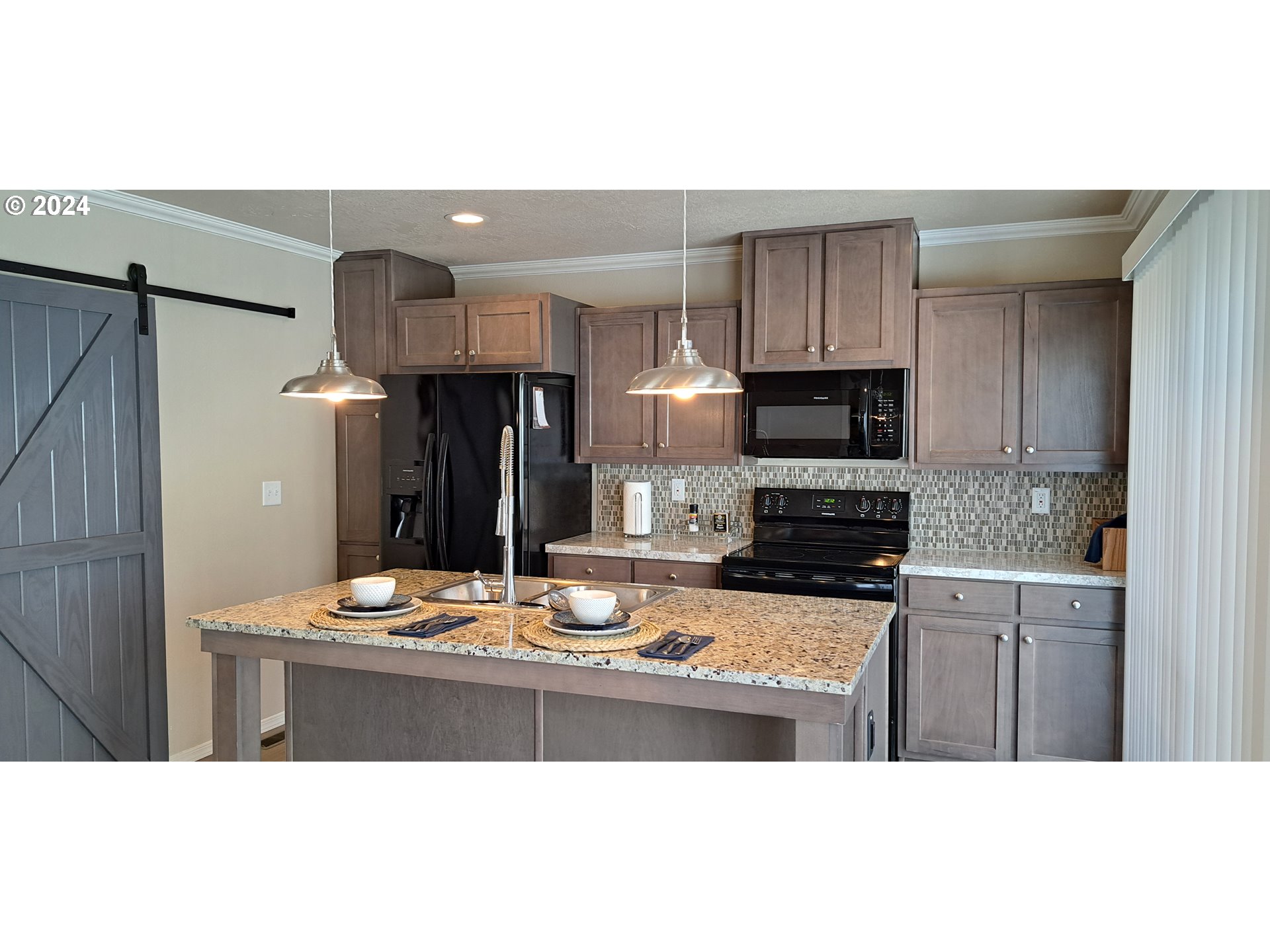 765 Southwest Chehalis Avenue Chehalis, WA 98532 - Photo 13 of 18