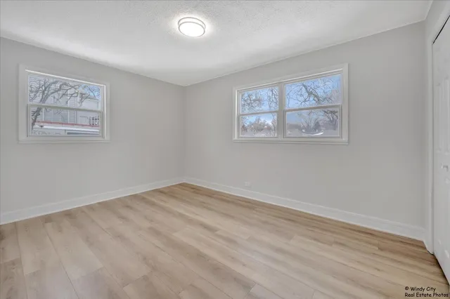 $369,000 | 709 North Kramer Avenue, Lombard, IL 60148