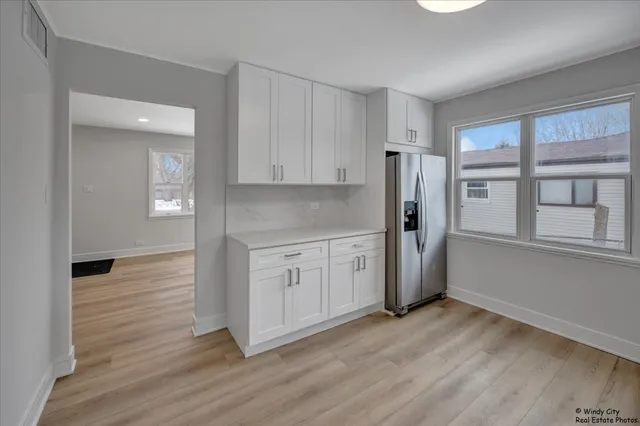 $369,000 | 709 North Kramer Avenue, Lombard, IL 60148