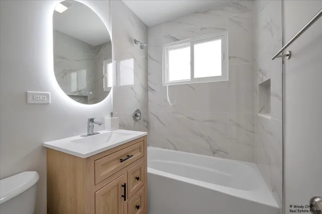 $369,000 | 709 North Kramer Avenue, Lombard, IL 60148