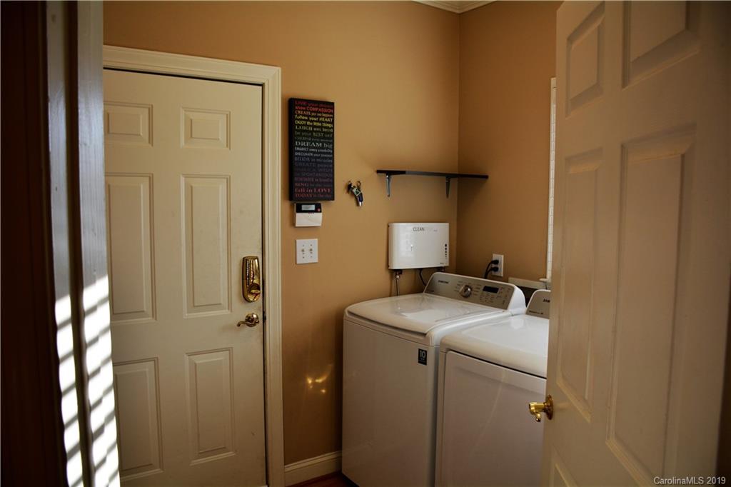 9514 Wilson Road Hildebran, NC 28637 - Photo 11 of 33 Gallery Image 11