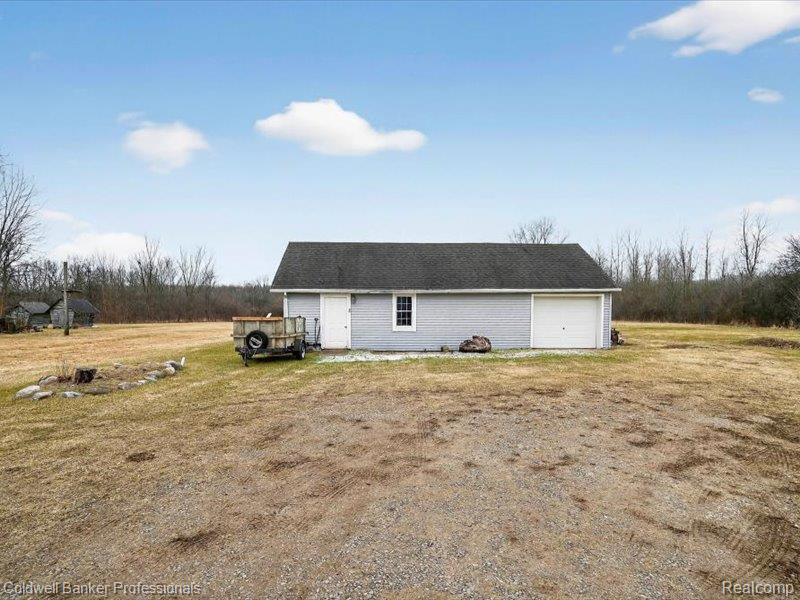 44103 Tyler Road Belleville, MI 48111 - Photo 44 of 49