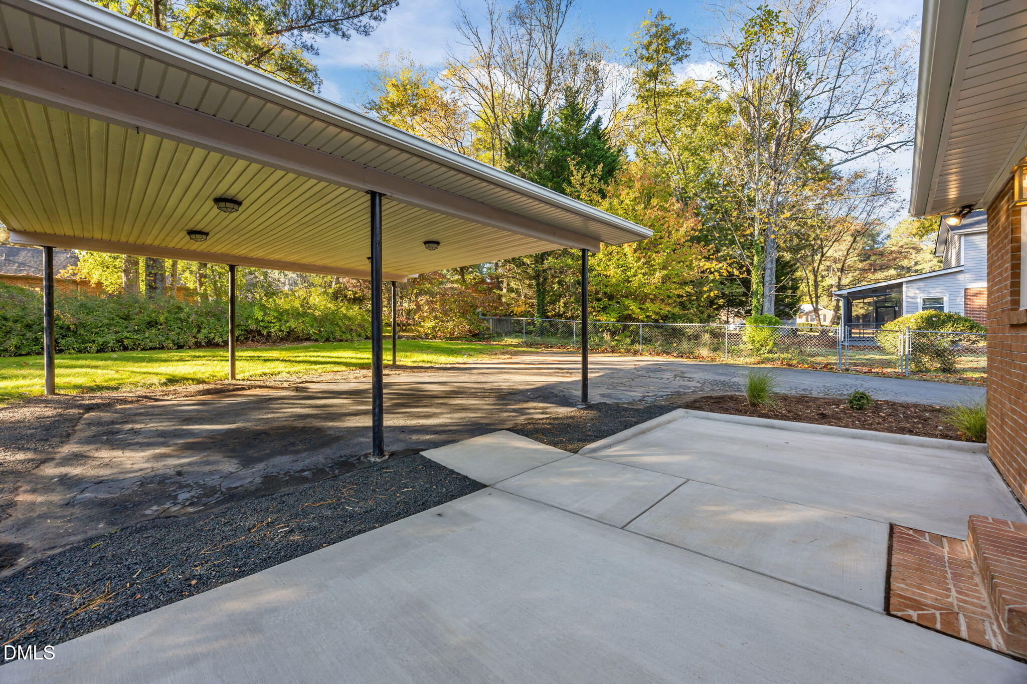 102 Royall Road Oxford, NC 27565 - Photo 43 of 53 a view of a yard with a street