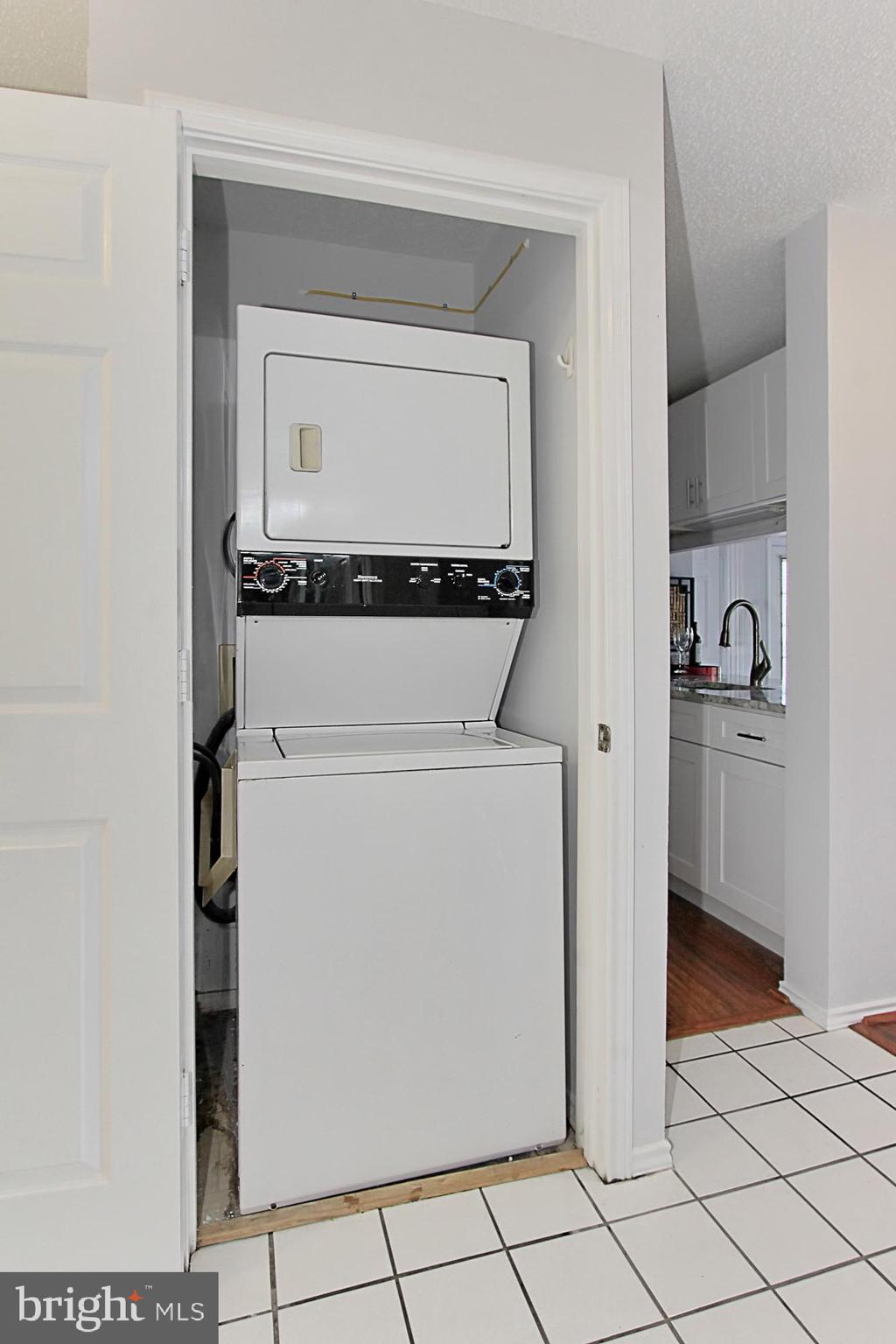 20950 Timber Ridge Terrace, Unit 201 Ashburn, VA 20147 - Photo 30 of 37