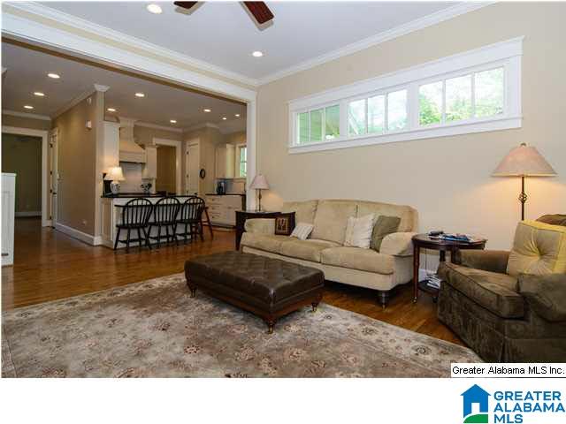 128 East Hawthorne Road Birmingham, AL 35209 - Photo 13 of 32