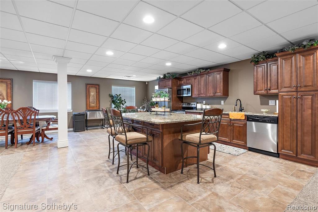 645 Old Perch Road Rochester Hills, MI 48309 - Photo 40 of 58 Gallery Image 40