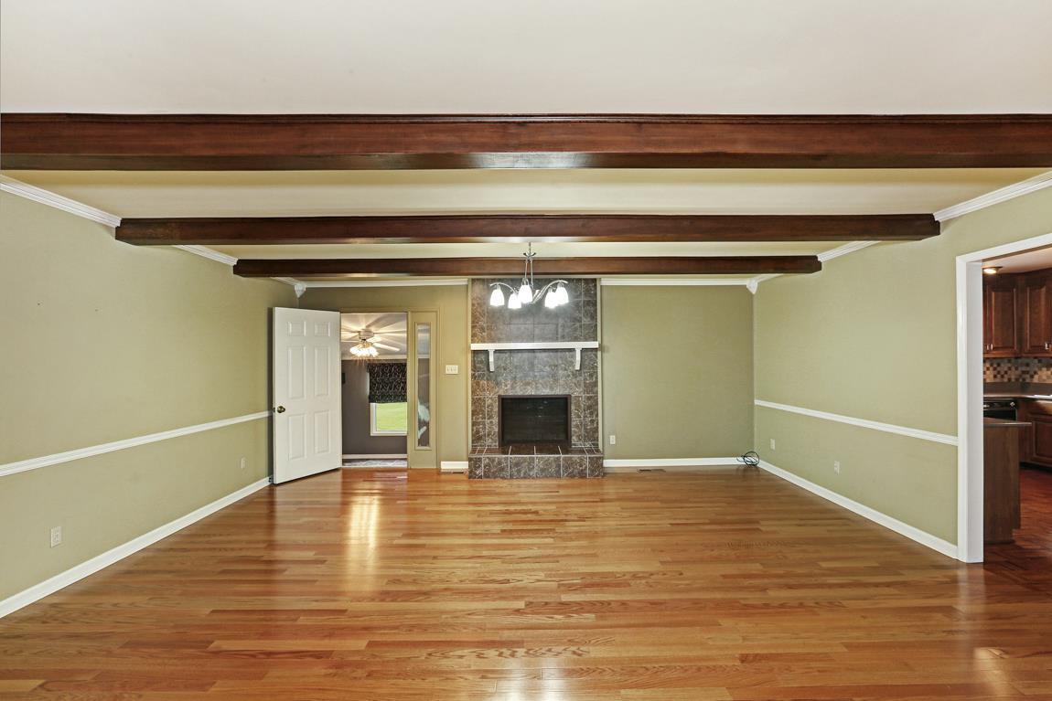 19075 Tillman Mill Road Athens, AL 35614 - Photo 12 of 29