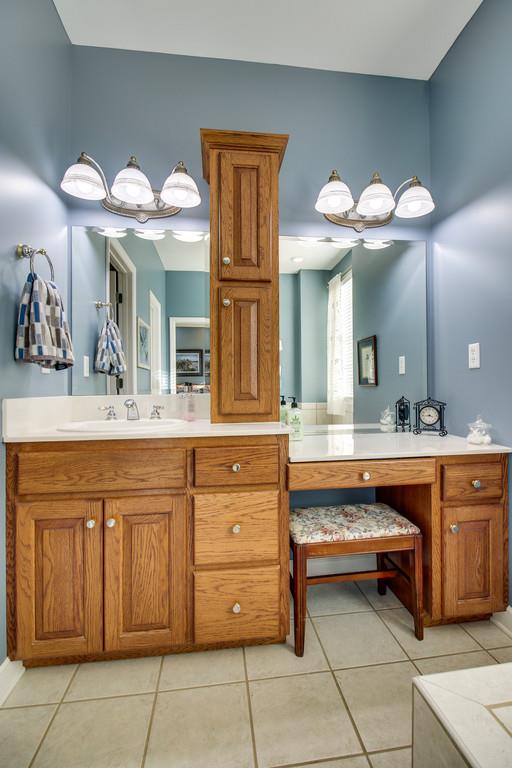 1048 Yellow Creek Road Dickson, TN 37055 - Photo 17 of 30 Gallery Image 17