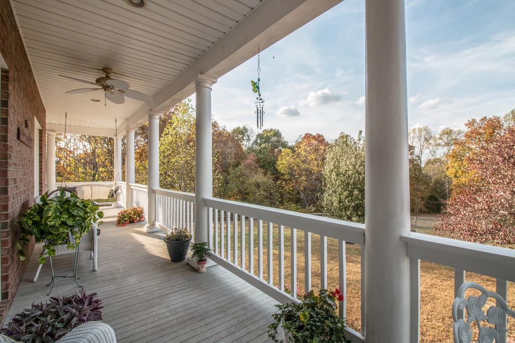 1048 Yellow Creek Road Dickson, TN 37055 - Photo 26 of 30 Gallery Image 26