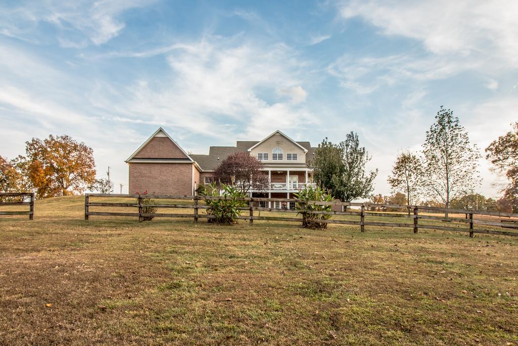 1048 Yellow Creek Road Dickson, TN 37055 - Photo 30 of 30 Gallery Image 30