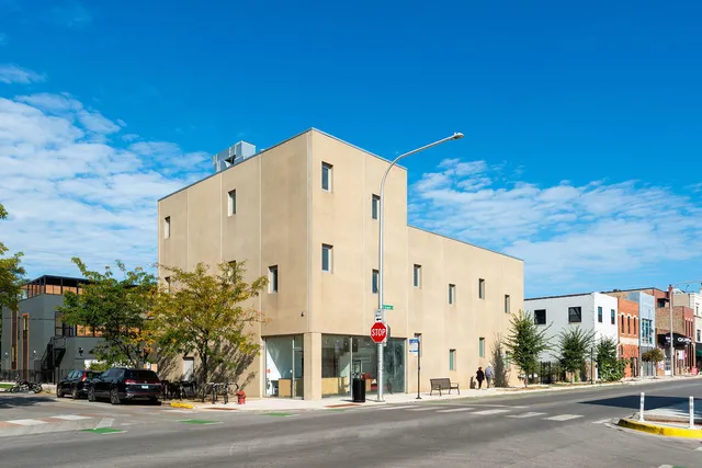 $3,500,000 | 2054 West Grand Avenue, Chicago, IL 60612