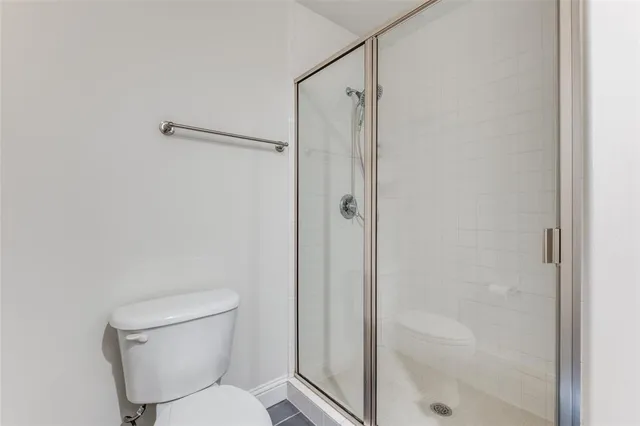 $2,750 | 4058 Buena Vista Street, Unit A, Dallas, TX 75204