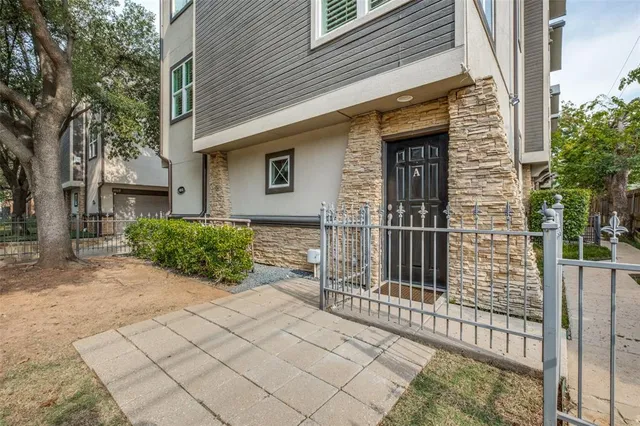 $2,750 | 4058 Buena Vista Street, Unit A, Dallas, TX 75204