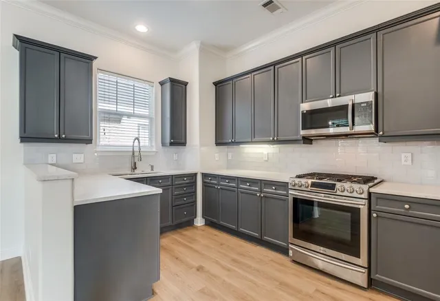 $2,750 | 4058 Buena Vista Street, Unit A, Dallas, TX 75204