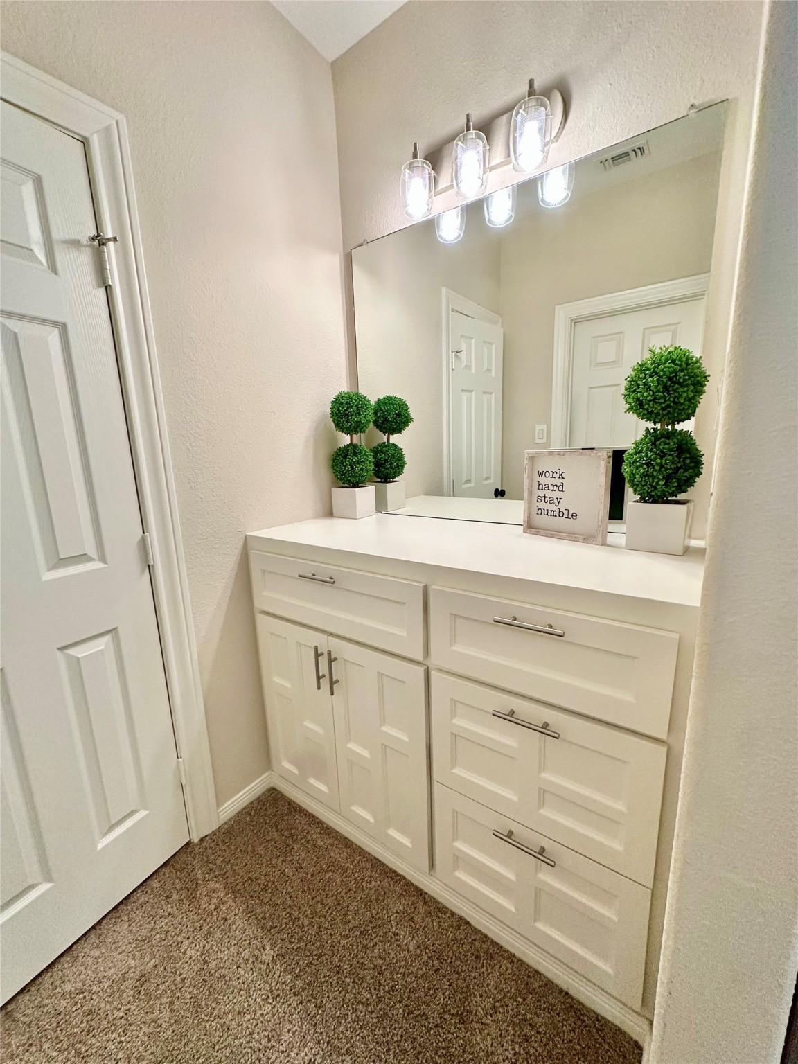 2904 Bridle Path Lane Friendswood, TX 77546 - Photo 37 of 49 This home offers exceptional built-in storage throughout, with thoughtfully designed closets in every bedroom to keep everything beautifully organized.