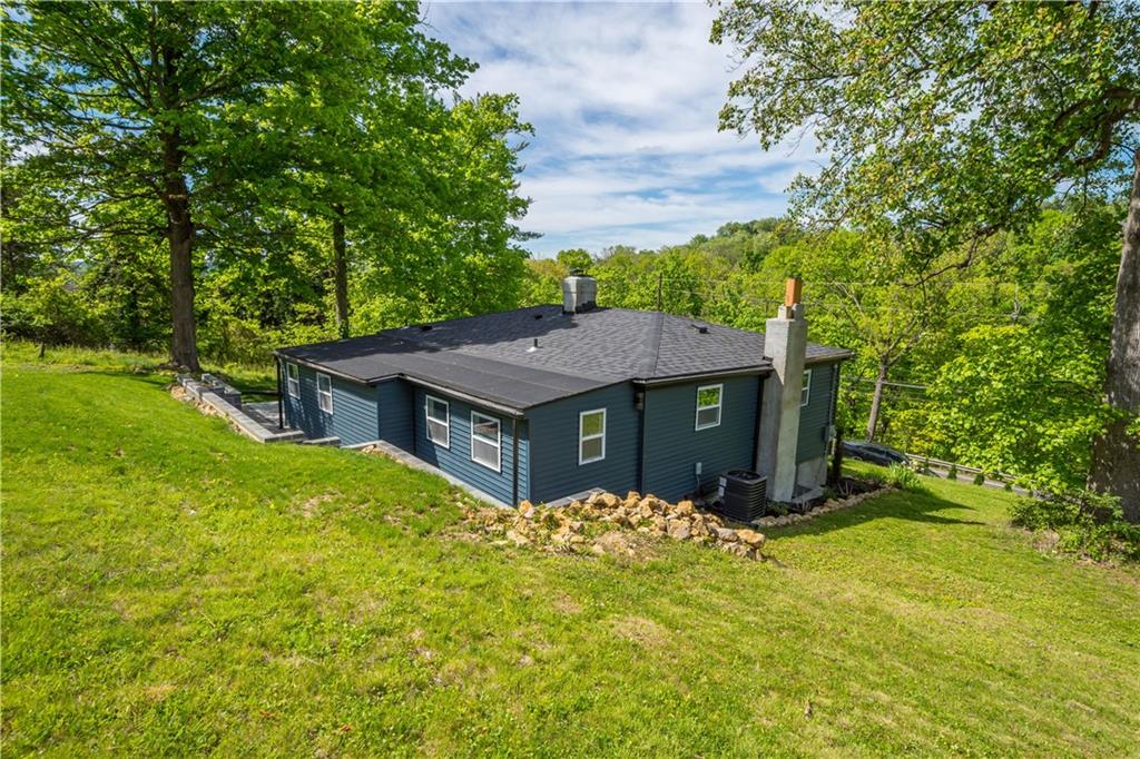 933 Boyce Road Bridgeville, PA 15017 - Photo 29 of 36